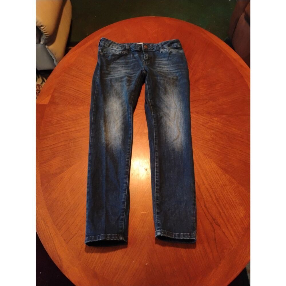 (1104) Forever 21 brand Jeans - Size: 29